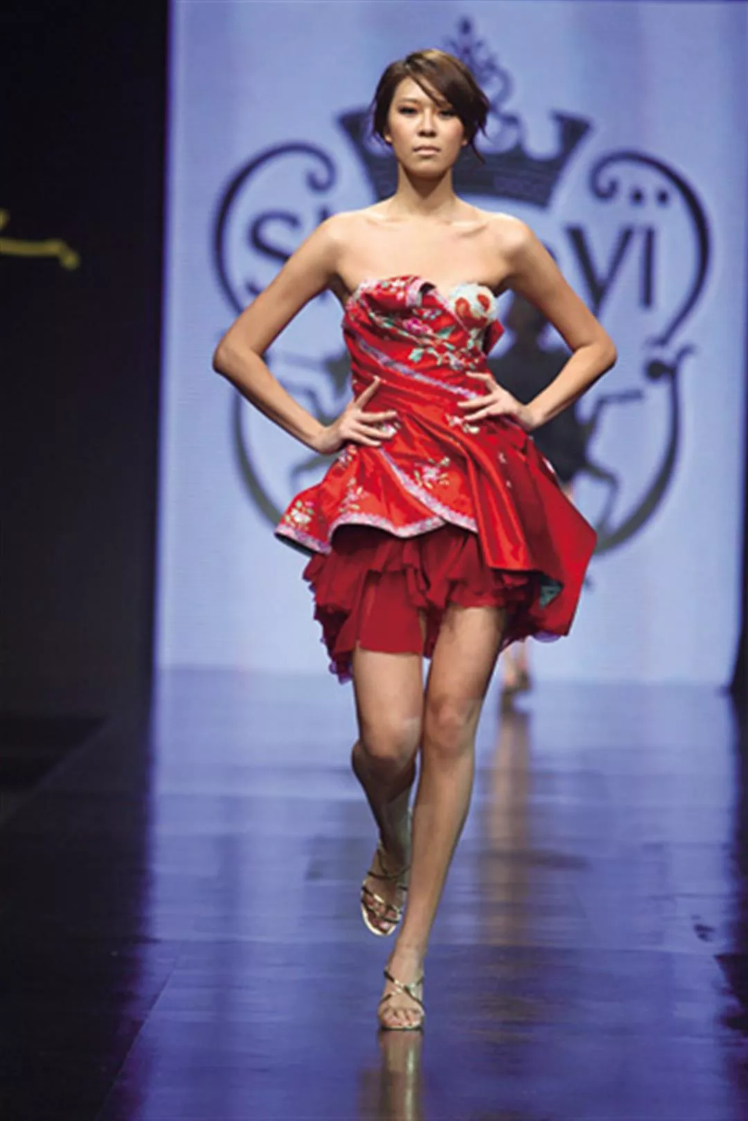 Pendants Used on Fashion Design Dress at Taiwanese Designer Fashion  Show-SUNMEI BUTTON