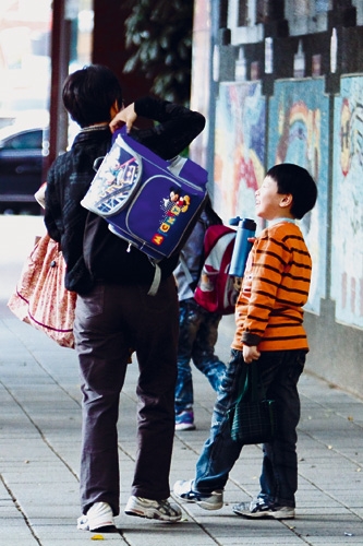 普及するeラーニング 変わる学校の教育現場 - Taiwan Panorama, image size:1080x1622