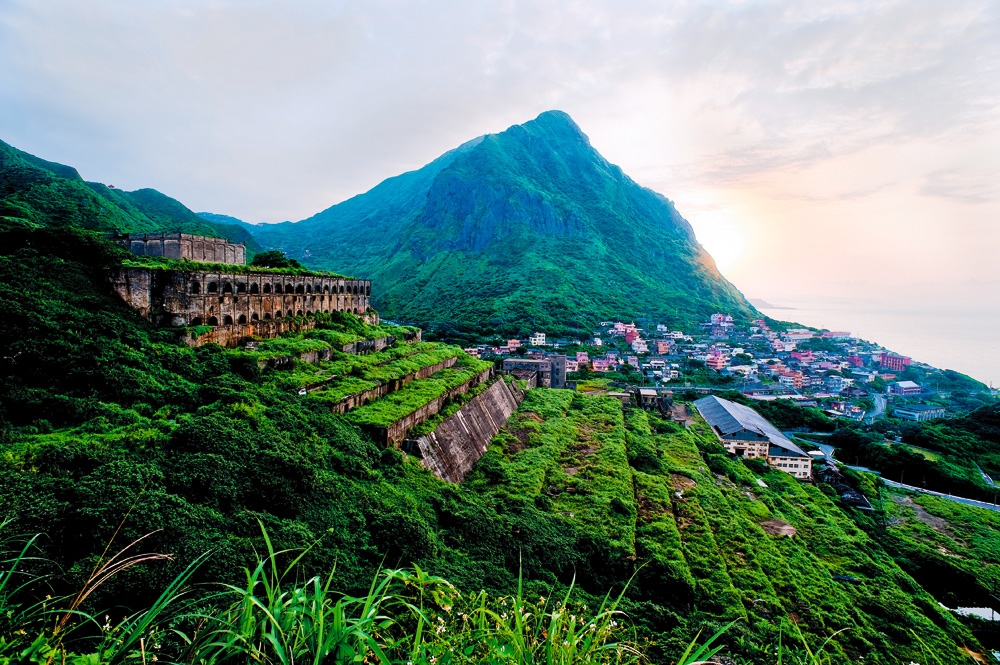 [問卦] 川普是不是可以先研究金瓜石採金礦了