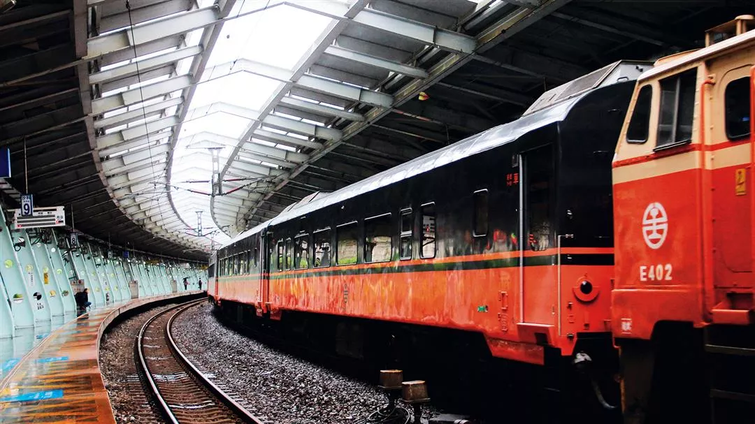 Orient Express train receives its first redesign in almost 100 years