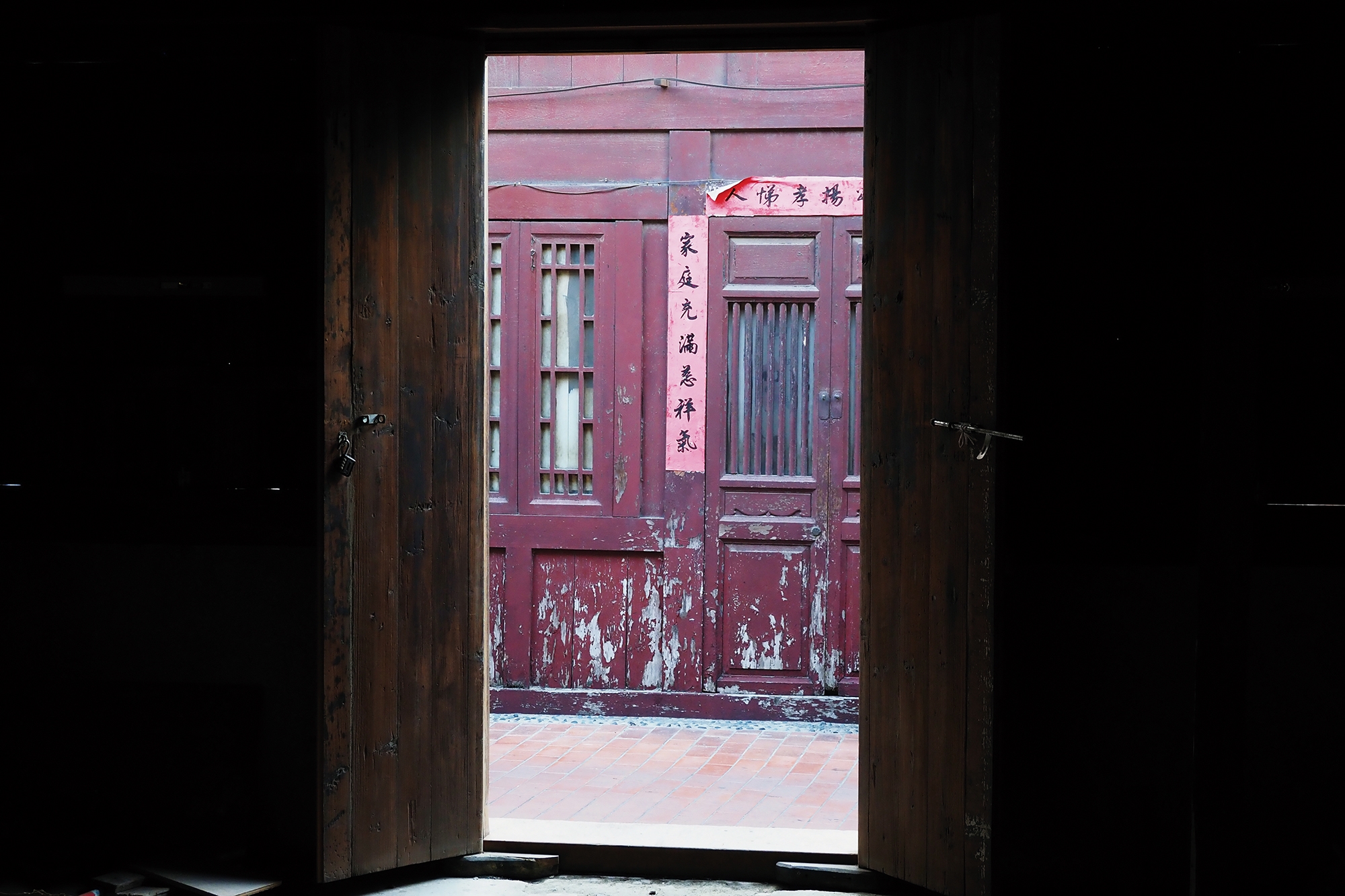 �d������ 