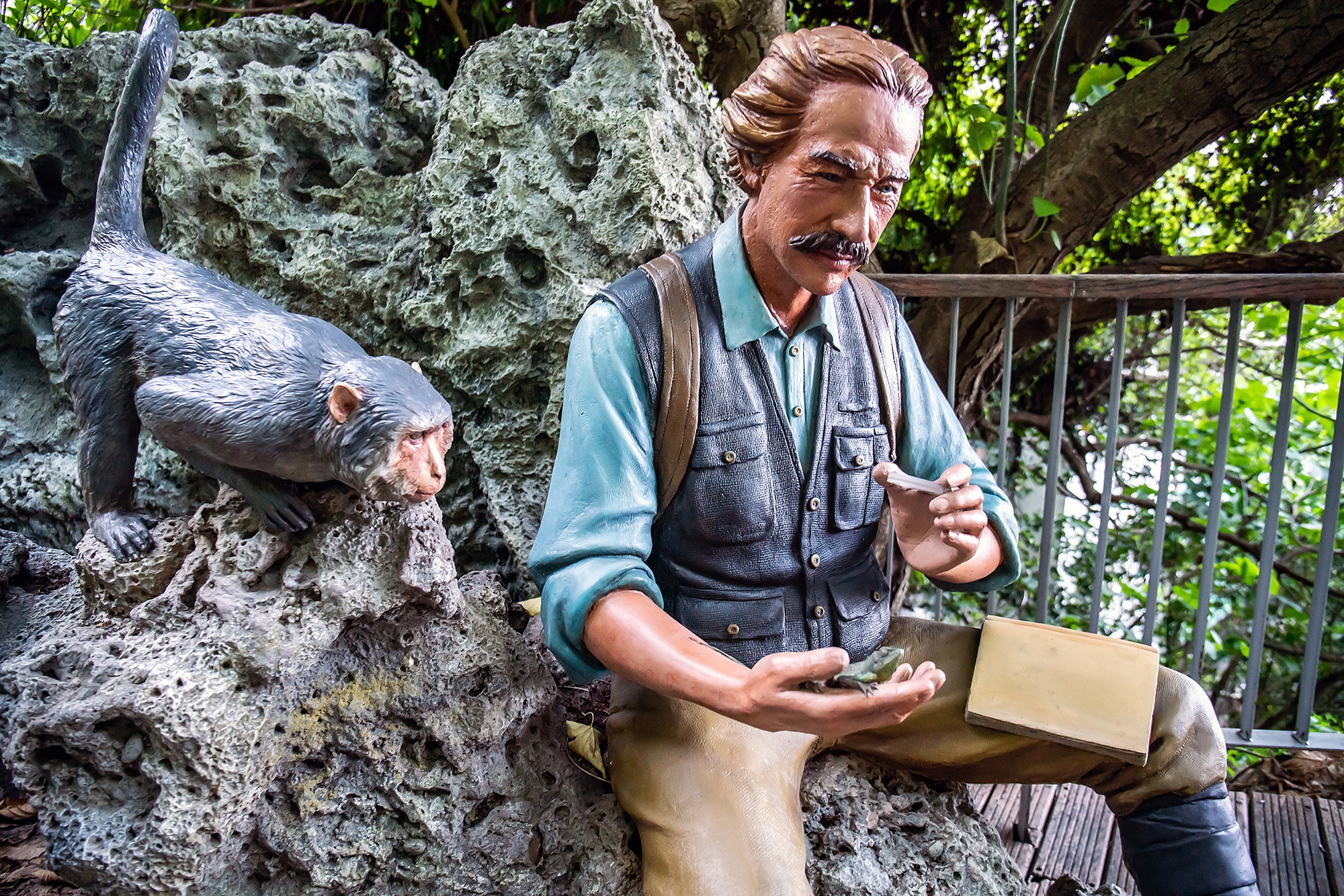 �^��~��x���x�W����