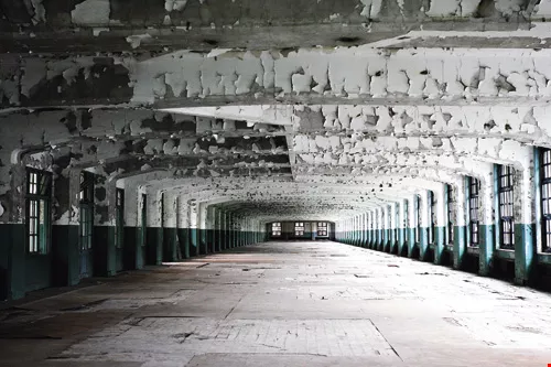 songshan tobacco factory File:Former and Taipei Dome.jpg Once a tobacco factory,