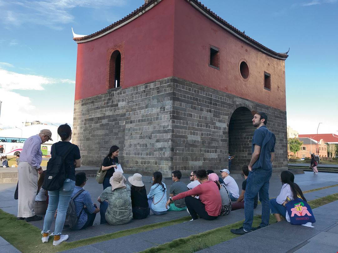 台灣可以這樣玩英語導覽來去福爾摩沙 台灣光華雜誌